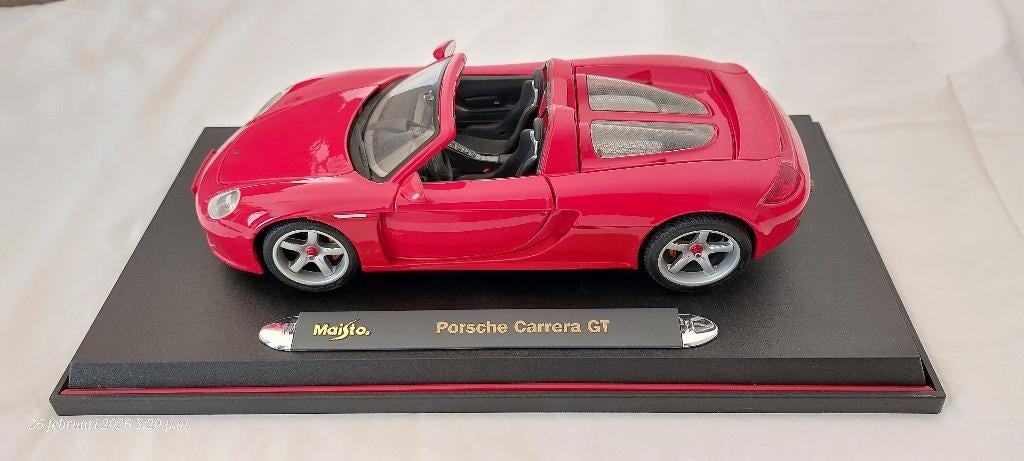 Modèle de voiture Porsche Carrera GT (Maisto) 1:18, Enlèvement ou Envoi, Comme neuf, Voiture, Maisto