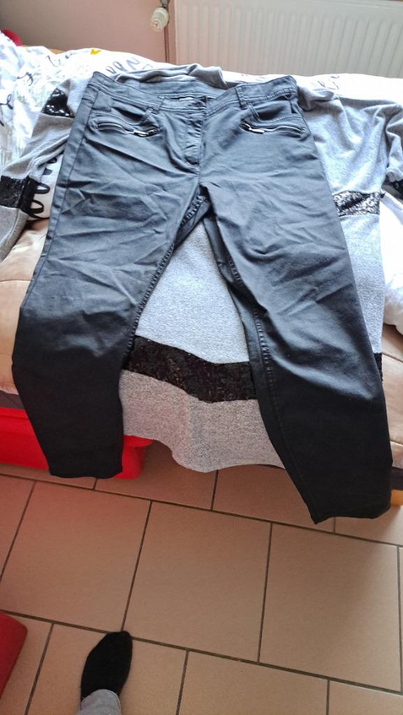 lot vêtements femme 40/42 (pantalon,pull,chemise,écharpe), Enlèvement ou Envoi