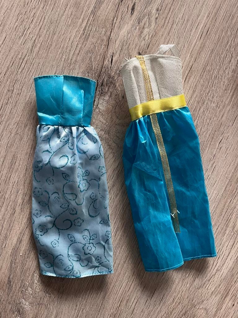 Barbie kleding, Verzamelen, Poppen, Ophalen of Verzenden, Zo goed als nieuw
