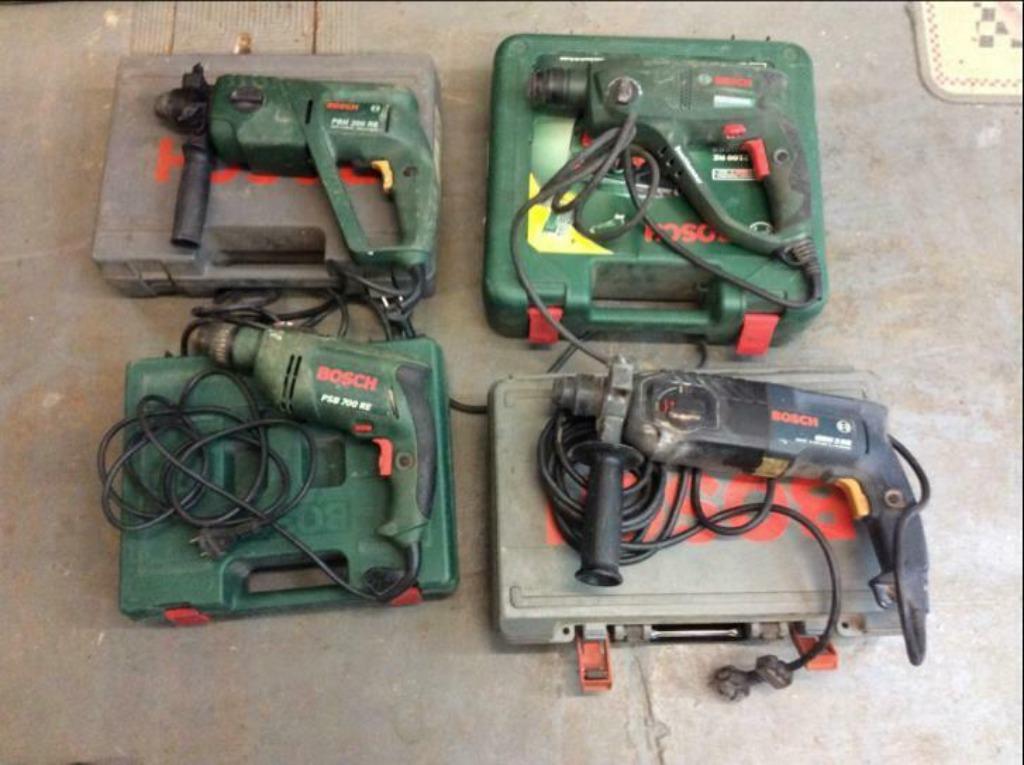 4 foreuses bosch à reparer ou p pièces, Bricolage & Construction, Outillage | Foreuses, Enlèvement, Utilisé, Foreuse et Perceuse