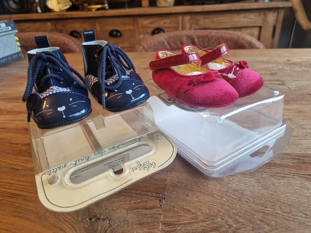2 paar baby schoentjes 0 tot 3 maand, Enlèvement ou Envoi, Comme neuf, Bottines