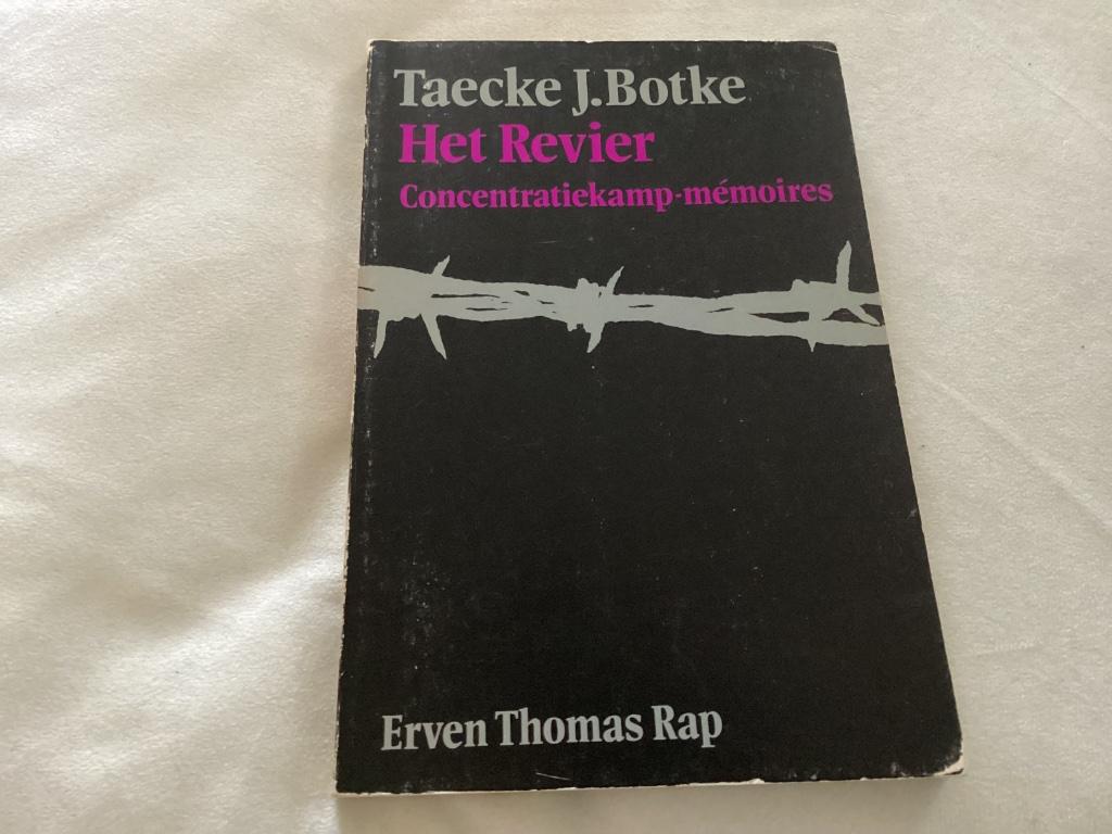 Het Revier - Concentratiekamp-mémoires, Ophalen of Verzenden
