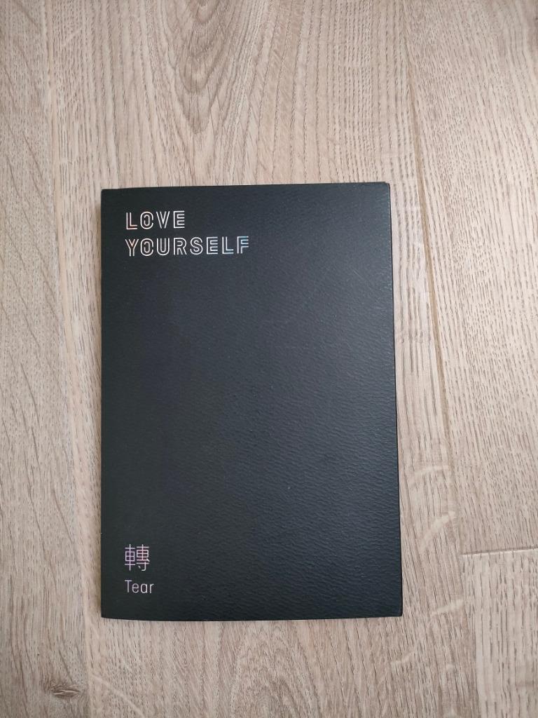 BTS album 'love yourself - tear', Ophalen of Verzenden, Gebruikt