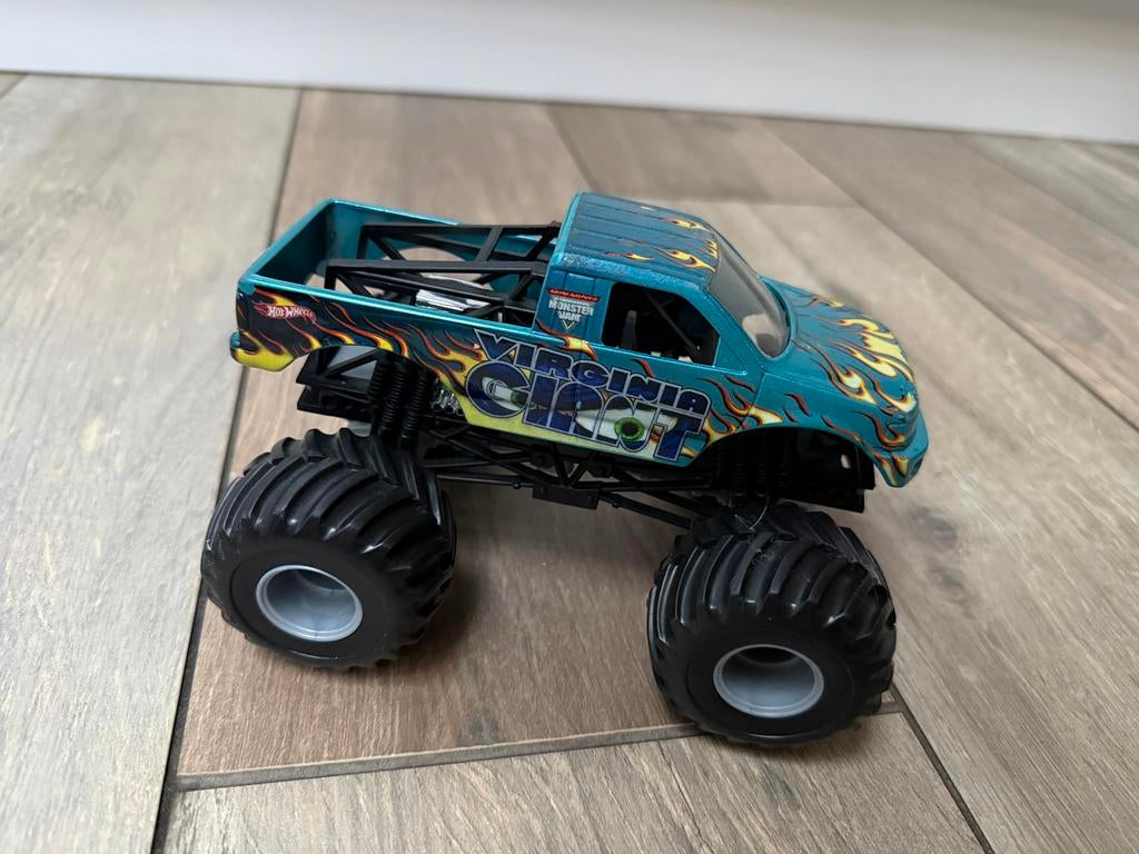 HotWheels Virgina Giant die-cast monstertruck, Ophalen, Zo goed als nieuw