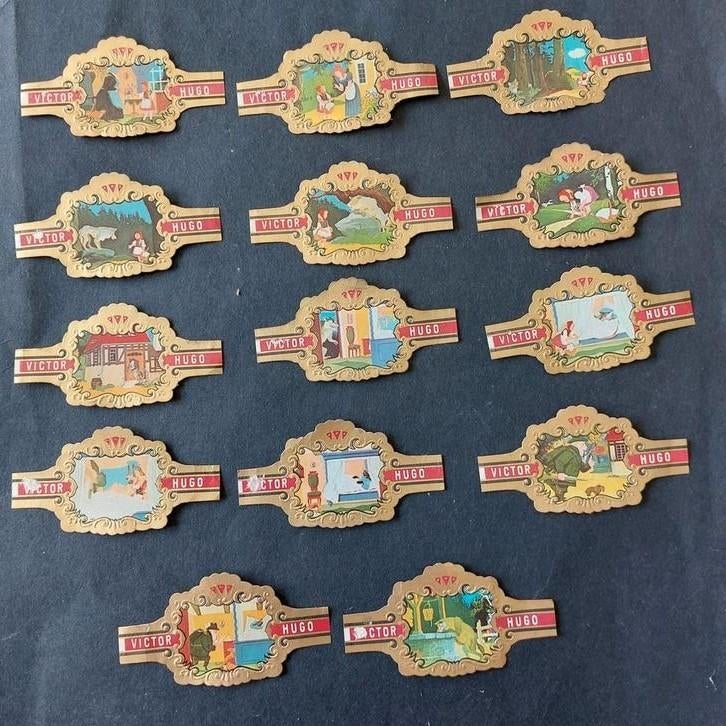 14 sigarenbandjes Victor Hugo : thema  Roodkapje, Ophalen of Verzenden, Zo goed als nieuw, Sigarenbandjes
