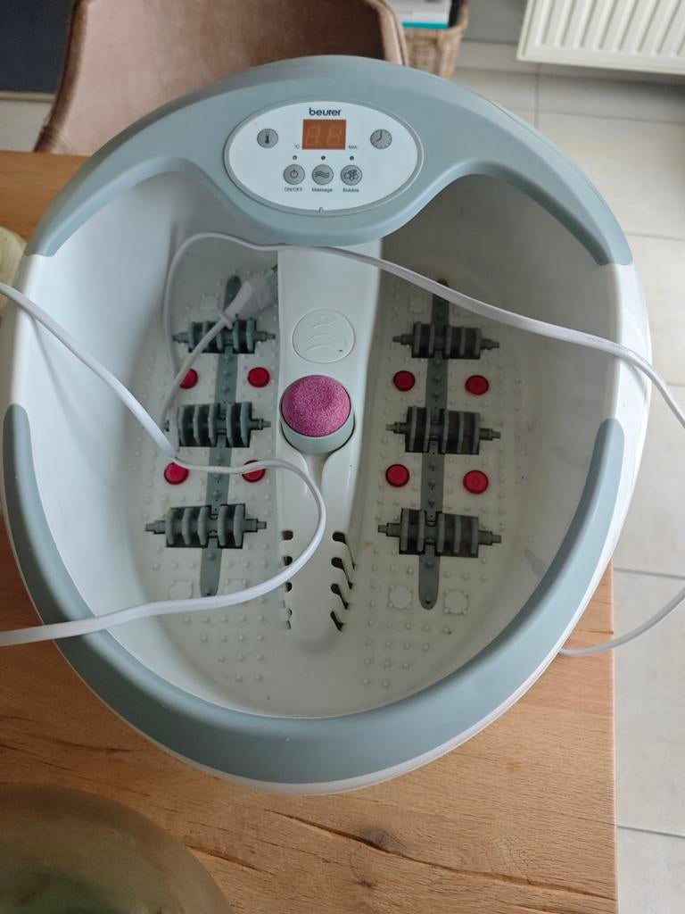 Voetbad, Elektronische apparatuur, Ophalen