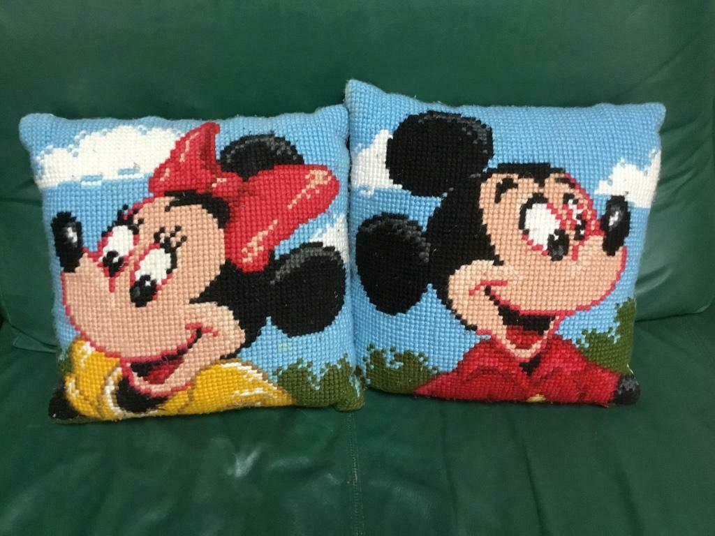 Coussins Mickey et Minnie, Enlèvement, Utilisé