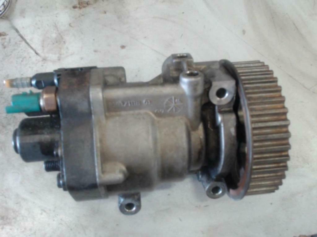 pompe  injection renault  1.5dci clio  8200057225, Auto-onderdelen, Motor en Toebehoren, Renault, Gebruikt, Ophalen