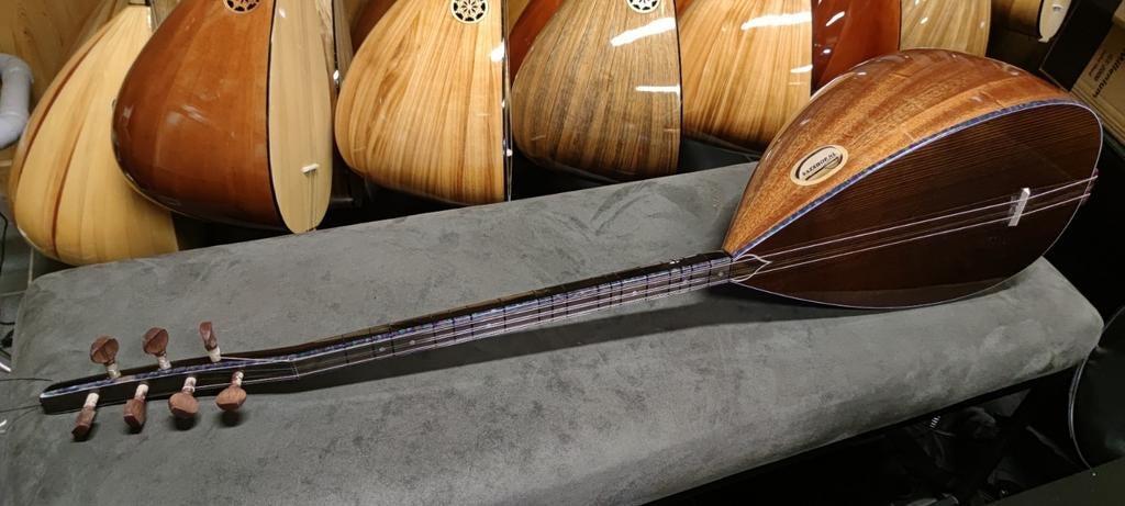 BAGLAMA ORIGINAL GAUCHER PROFESSIONNEL SOLAK, Musique & Instruments, Instruments | Pièces, Enlèvement ou Envoi