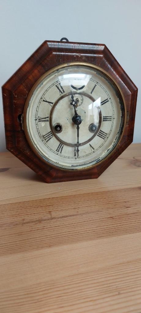 Horloge vintage style œil de bœuf., Antiquités & Art, Enlèvement