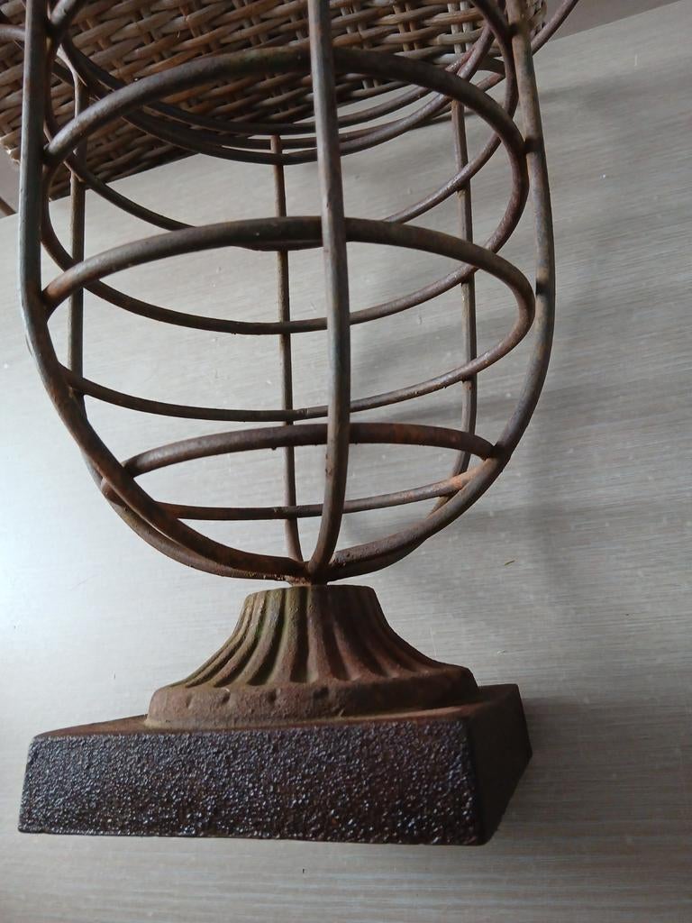 Gietijzeren vaas, Antiek en Kunst, Ophalen