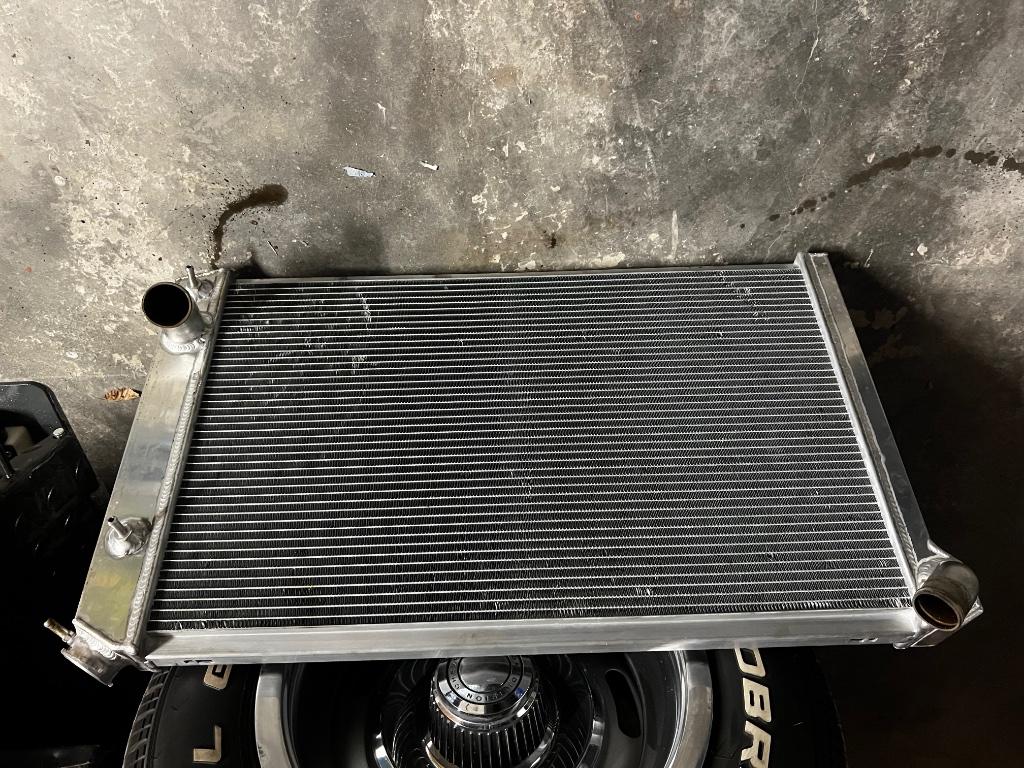 Radiateur corvette c3, Enlèvement, Utilisé