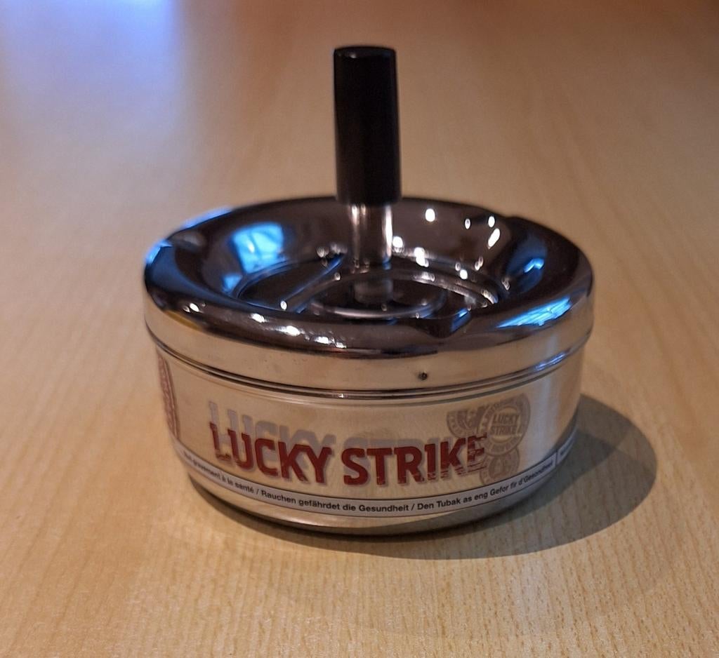 Mooie nieuwe asbak Lucky Strike Lucies, Enlèvement, Comme neuf, Cendrier