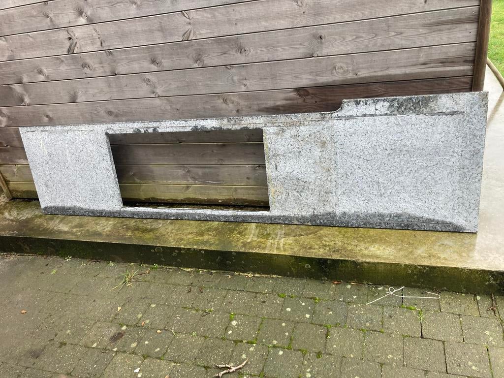 Granieten werkblad, Ophalen, Zo goed als nieuw