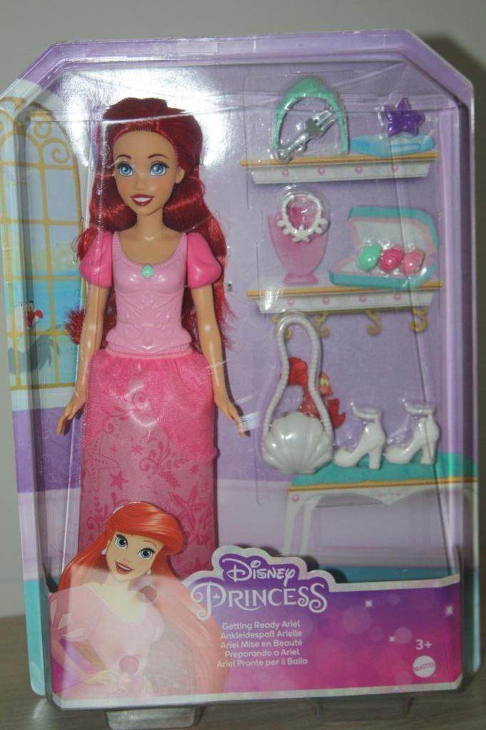 Disney Princess , Ariel , pop met toebehoren , Nieuw, Ophalen of Verzenden, Pocahontas of Kl. Zeemeermin, Nieuw, Overige typen