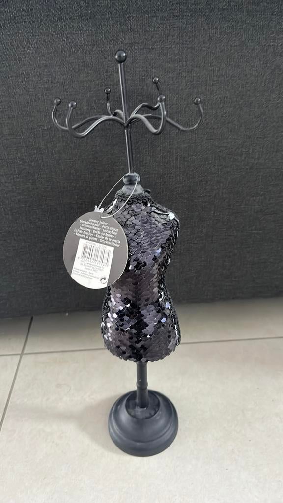 Porte bijoux noirs neuf avec étiquette