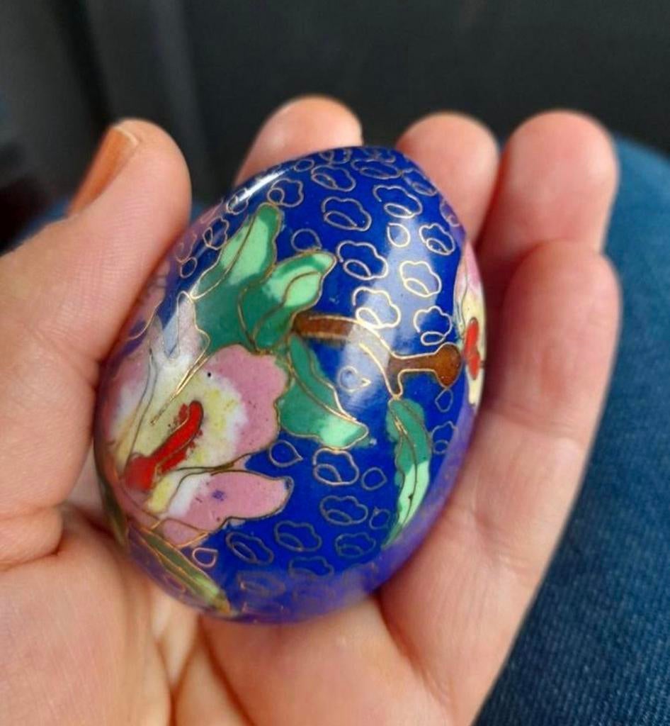 Vintage Cloisonne bloemmotief ei in blauwe kleur, Ophalen of Verzenden