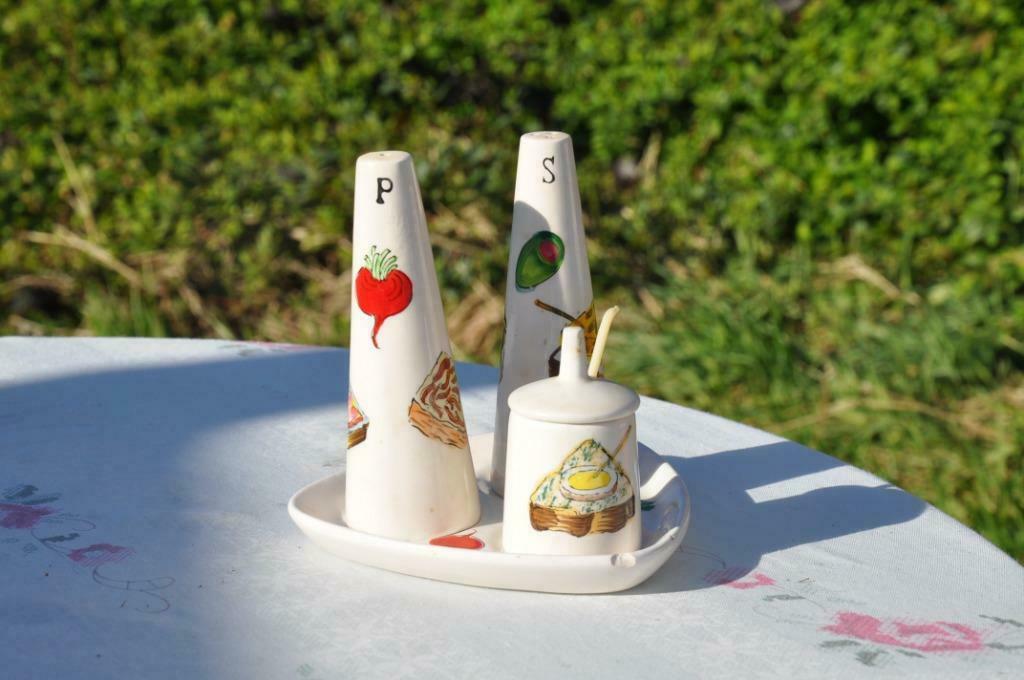 §  service a condiment en faience, Enlèvement ou Envoi