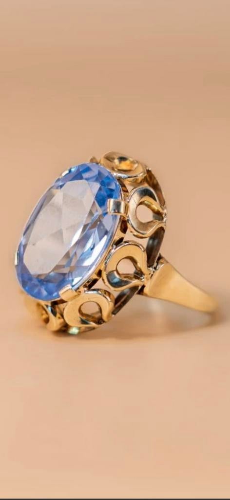 8 kr gouden ring met aquamarijn, Verzenden, Zo goed als nieuw