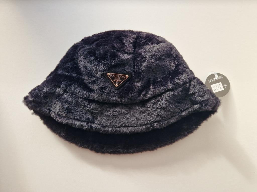 Bob, effet fourrure noir, collection kellyxMareva, taille ré, Neuf, Enlèvement ou Envoi, KellyxMareva, Chapeau