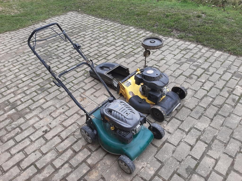 Tondeuses à gazon pour pièces, Tondeuse rotative, Fonction de mulching, Tondeuses à gazon à essence, Utilisé