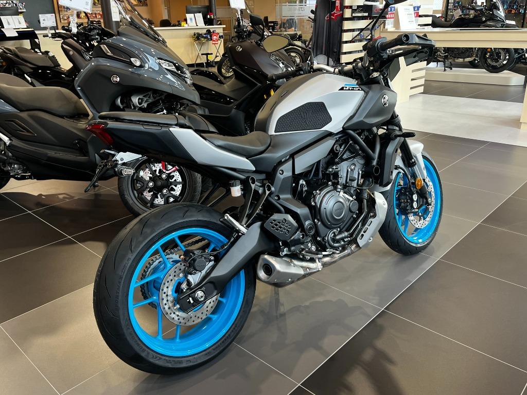 Yamaha MT07, 2 cilinders, Motorrijbewijs A, Bedrijf, Meer dan 35 kW