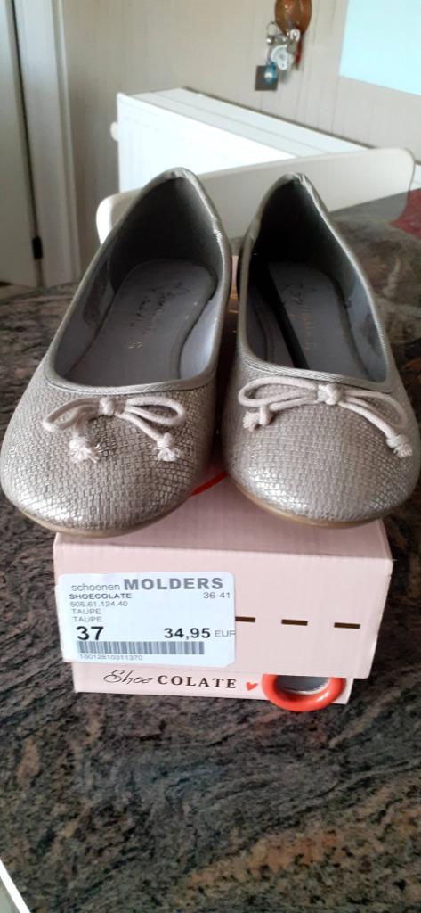 damesschoenen, Kleding | Dames, Schoenen, Nieuw, Ophalen of Verzenden, Instappers, Beige