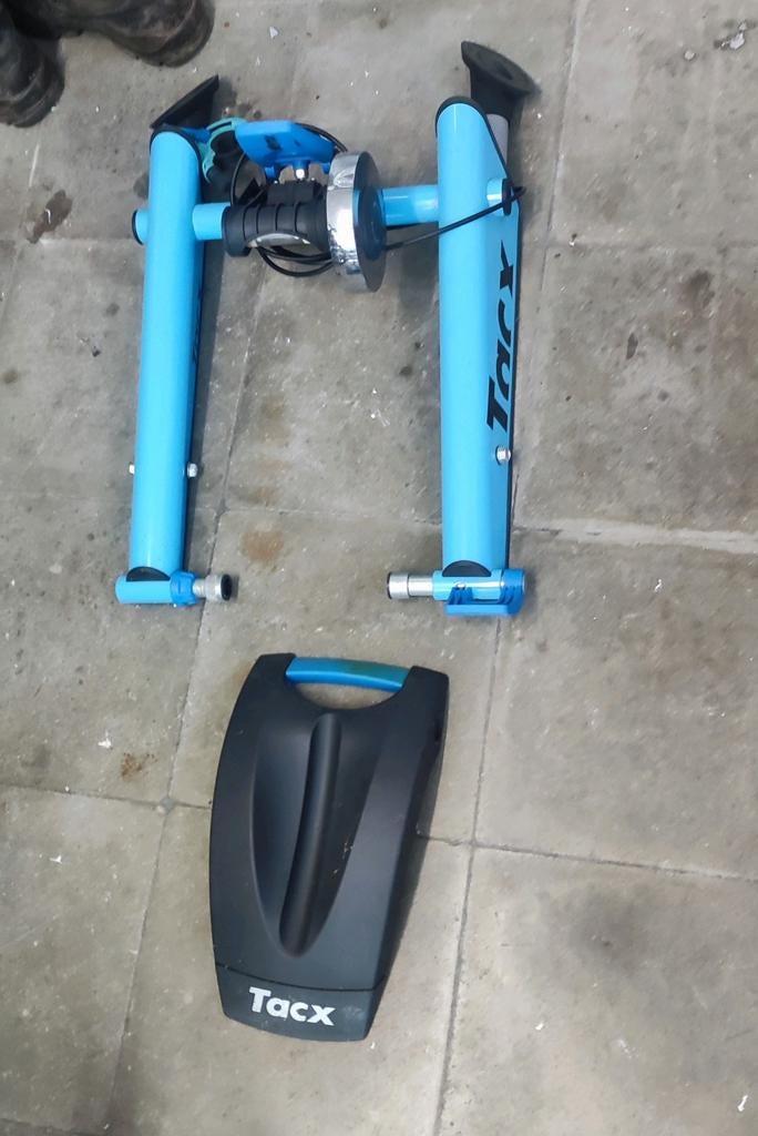 Tacx fietstrainer, Ophalen