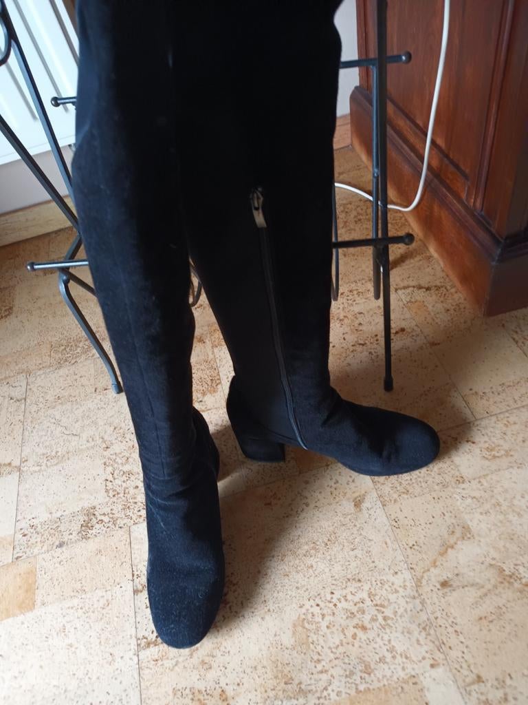 Hoge knielaarzen  nieuw  e, Ophalen of Verzenden, Nieuw, Zwart