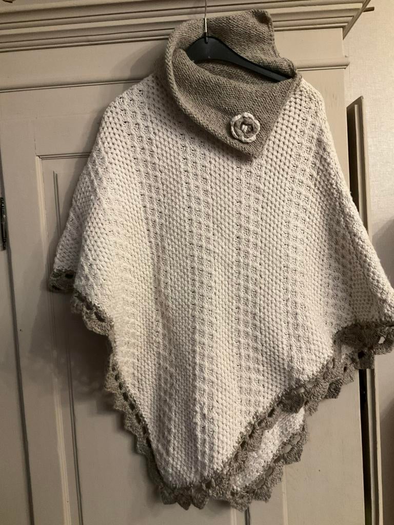 Wollen poncho, gebreid, beige, Kleding | Dames, Ophalen, Beige