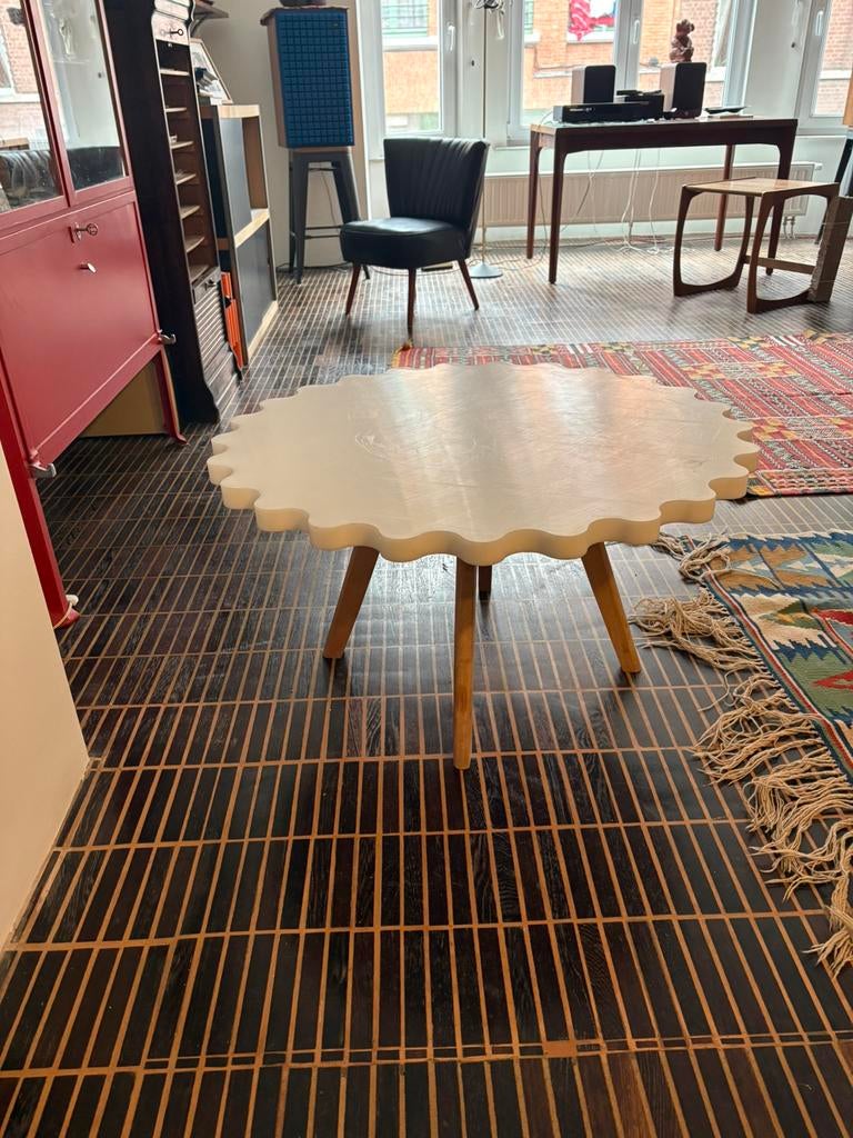 Table d’appoint en bois et polyéthylène., Enlèvement, Comme neuf, Bois