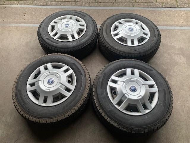 FIAT DUCATO BUS CAMPER VELGEN + BANDEN 215 70 R15C 5X118, Autos : Pièces & Accessoires, Suspension & Châssis, Citroën, Fiat, Peugeot