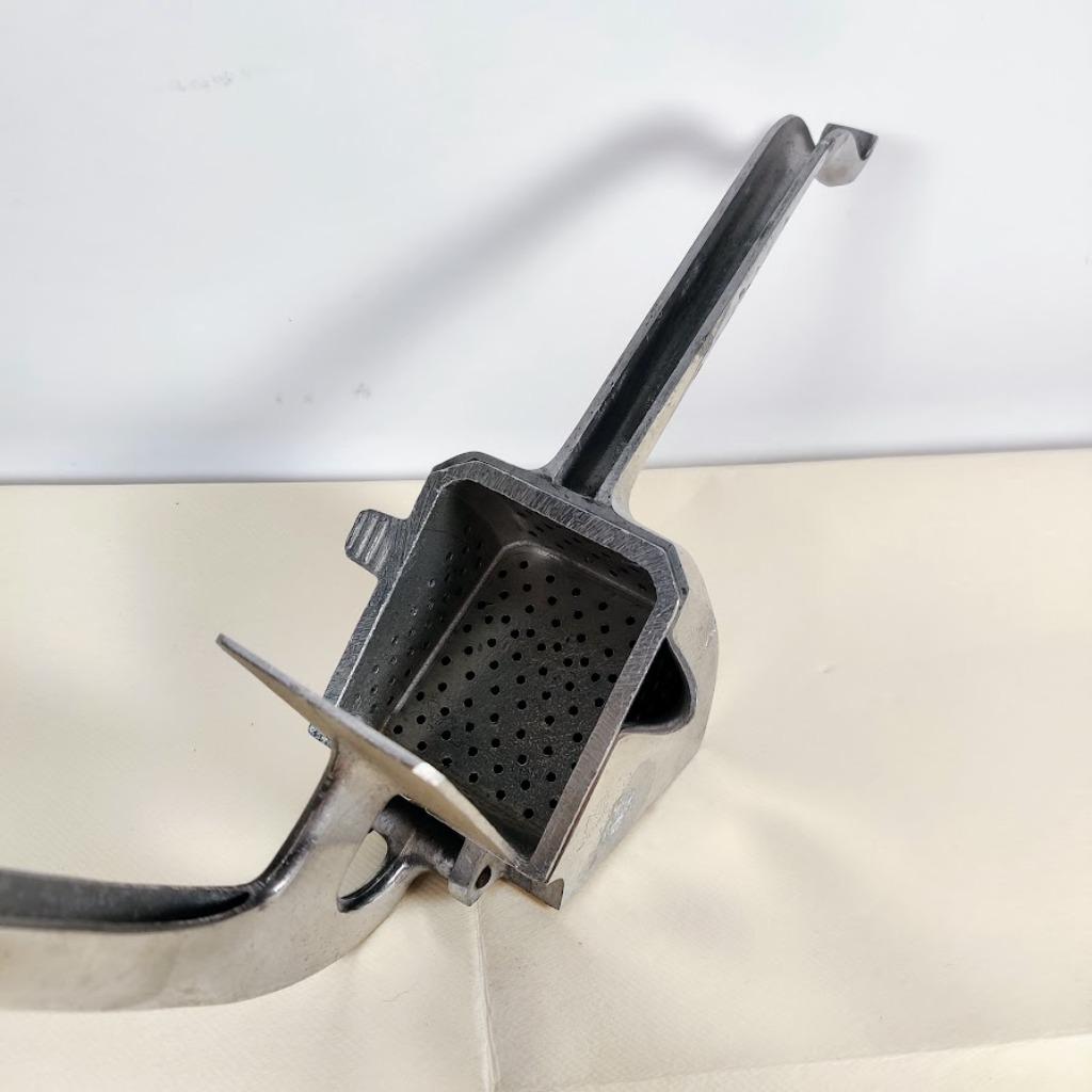 Vintage aluminium manuele Pers Keuken kookgerei..made Italy, Ophalen of Verzenden, Aluminium