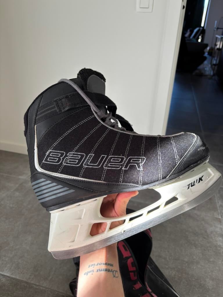 ijshockeyschaatsen maat 44,5 – goede staat, Ophalen, Zo goed als nieuw