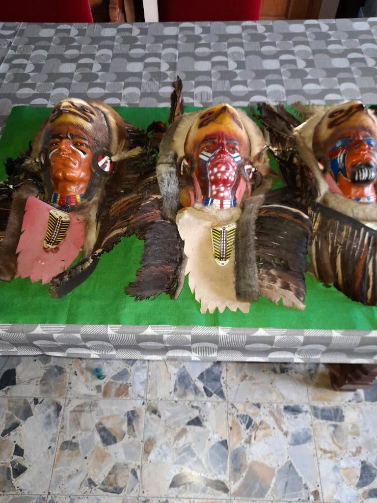 masque de tête indien, Enlèvement
