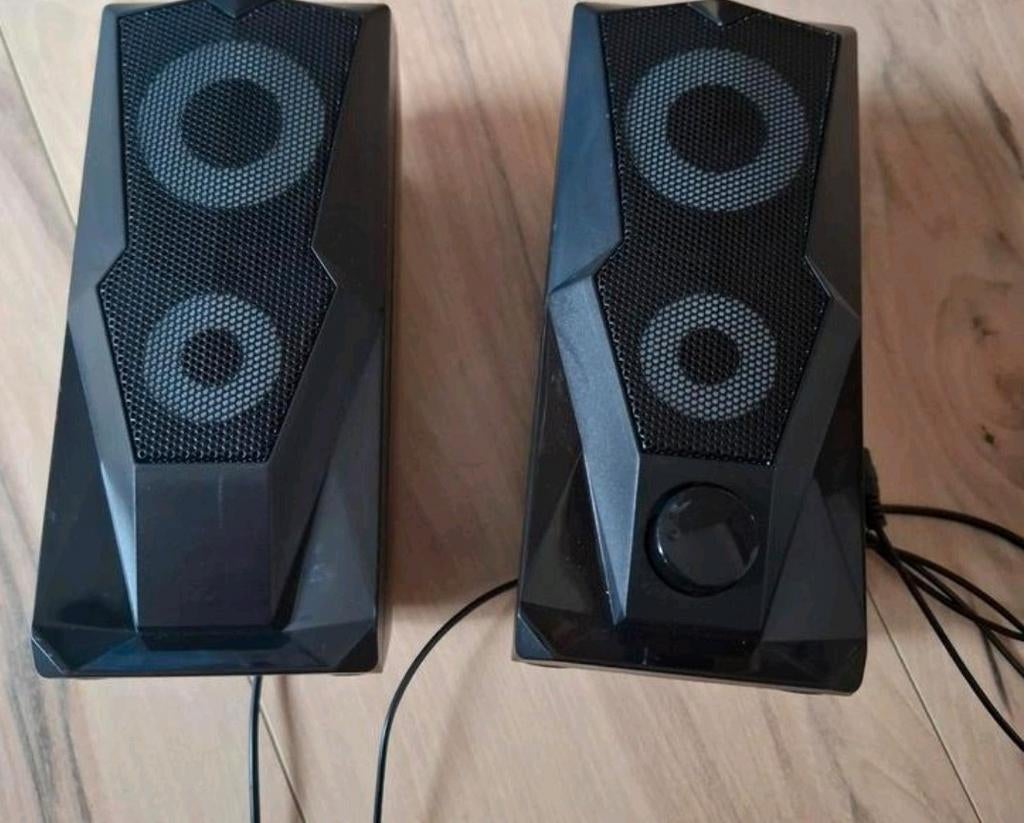 Gaming speakers, Ophalen