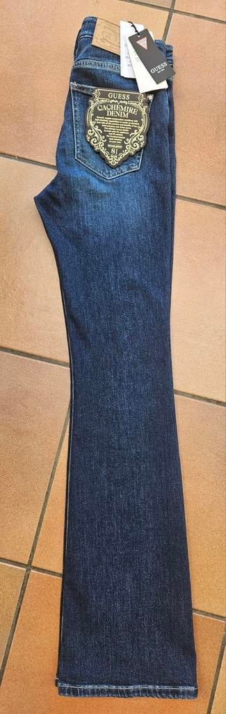 Splinternieuwe bootcut jeans Guess sexy boot high waste, Kleding | Dames, Guess, Blauw, Overige jeansmaten, Nieuw