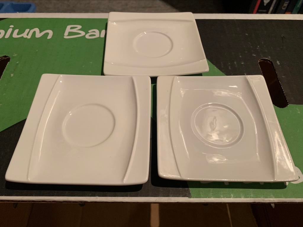 Nieuwe CASA schotels, Huis en Inrichting, Nieuw