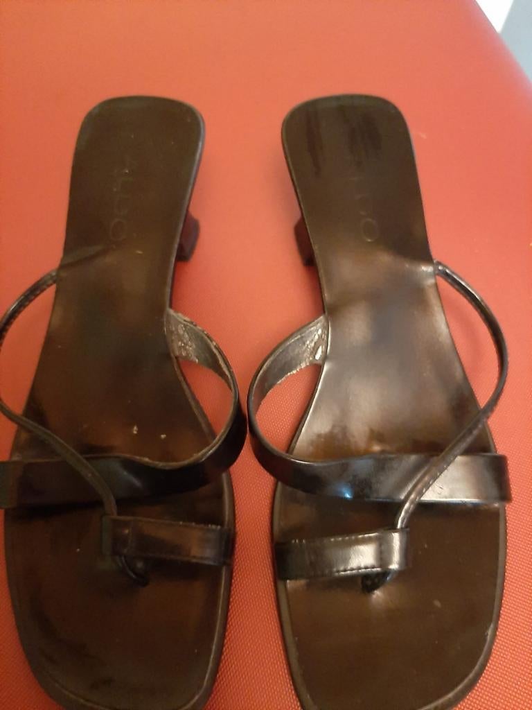 Sandale ouverte taille 36, Vêtements | Femmes, Enlèvement ou Envoi