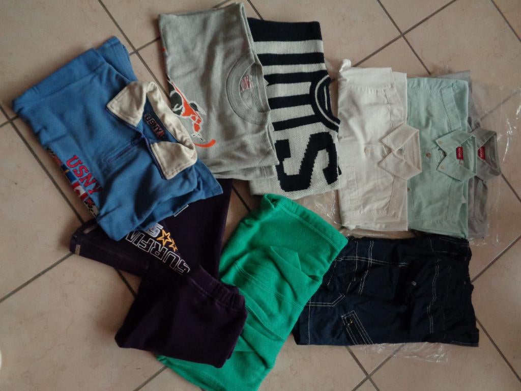 Lot de vêtements enfants: 6 ans garçon. 9 Pièces, Envoi, Utilisé