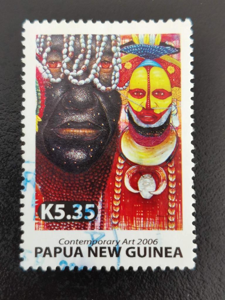 Papoea Nieuw Guinea 2006 - traditionele klederdracht, Ophalen of Verzenden, Gestempeld