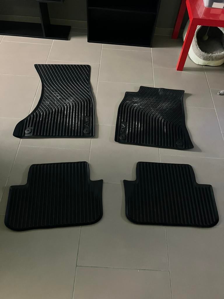 Tapis en caoutchouc de voiture Audi A5 sportback 2016, Enlèvement, Comme neuf