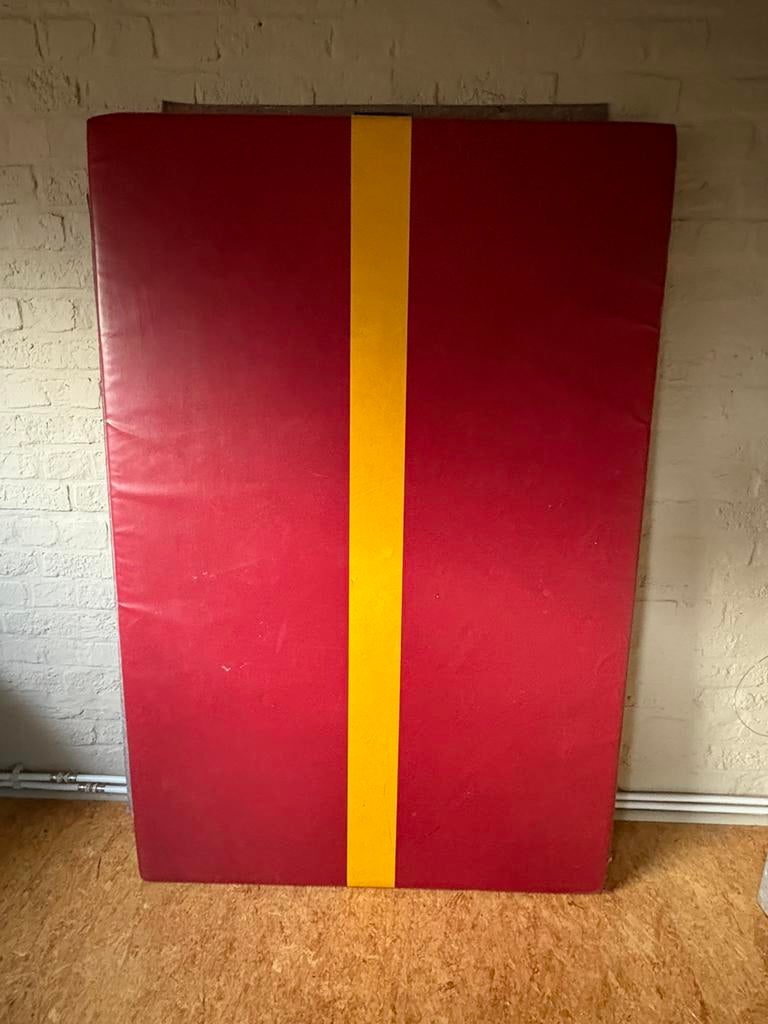 Turnmat Janssen-Fritsen 150x100x6cm, Sport en Fitness, Ophalen, Gebruikt, Rood, Materiaal