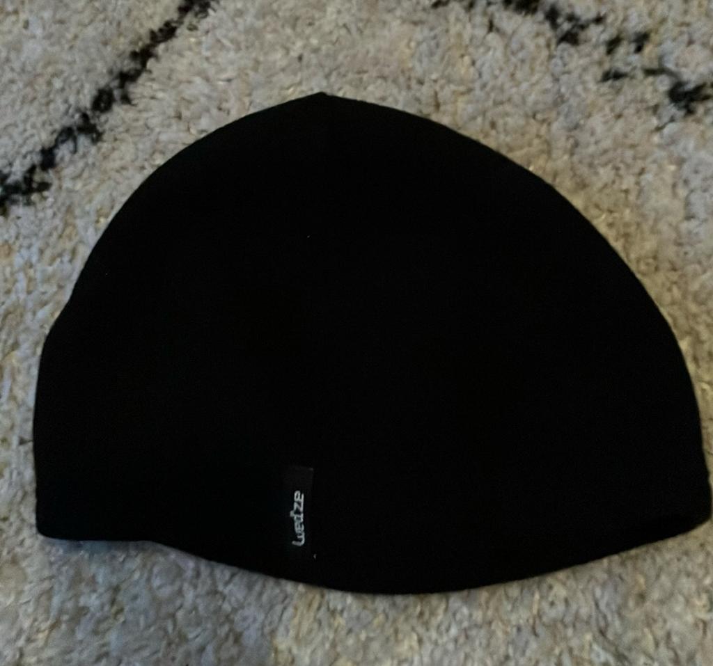 Wedze Decathlon zwarte muts voor kinderen, Ophalen, Zo goed als nieuw