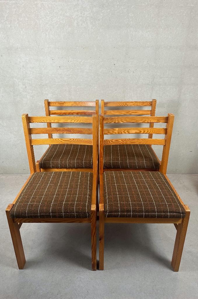 4 vintage eetkamerstoelen, Huis en Inrichting, Stoelen, Gebruikt, Vier, Hout, Stof, Bruin, Ophalen