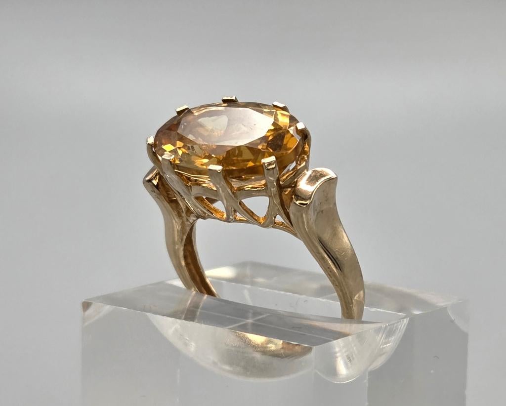 Gouden Vintage ring met edelsteen gele topaas. 2026/100, Bijoux, Sacs & Beauté, Bagues, Comme neuf, Femme, Plus petit que 17, Jaune