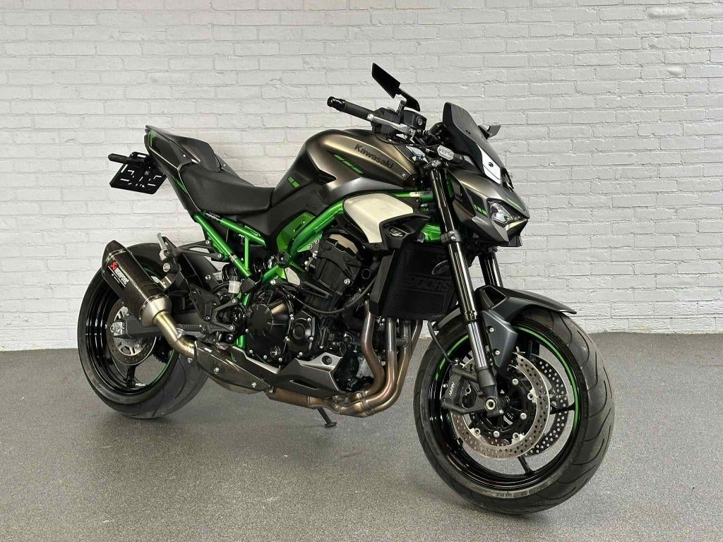 Kawasaki - z900 performance 2025 - Moto Center Mertens, Permis Moto A, Entreprise, Plus de 35 kW, Poignées chauffantes