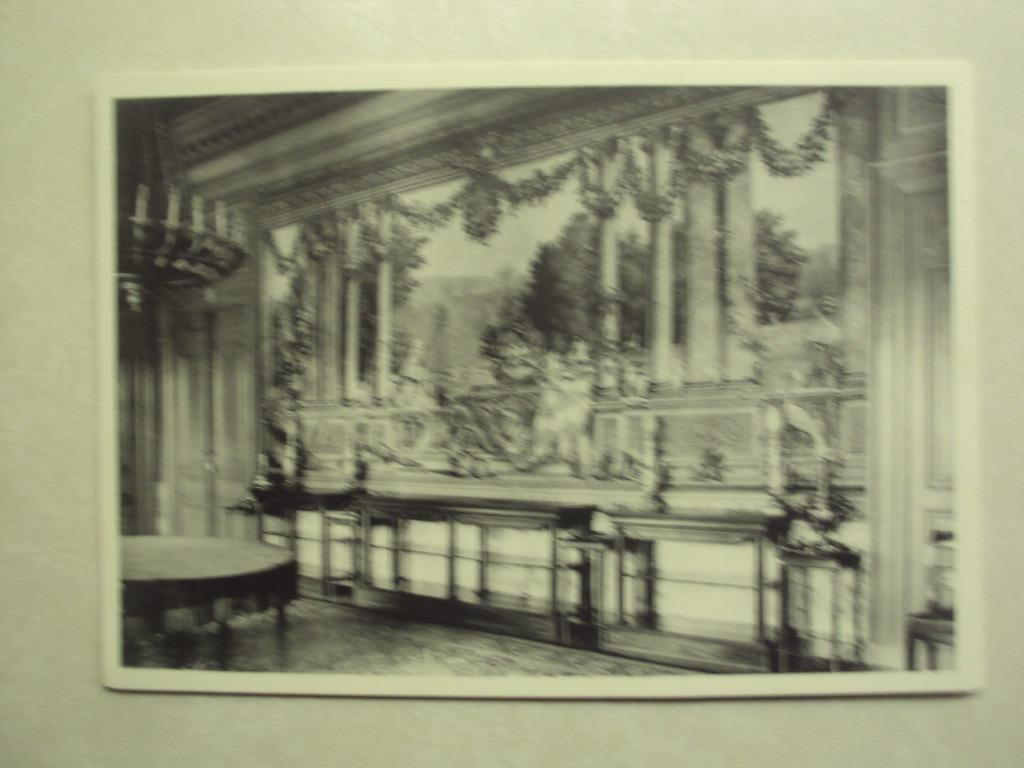 51033 - CHATEAU DE MARIEMONT - TAPISSERIE MAISONS ROYALES, Collections, Enlèvement ou Envoi