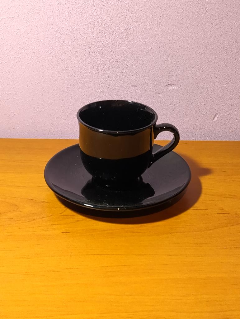1 kop en 1 schotel Arcoroc vintage 1980, Antiek en Kunst, Ophalen
