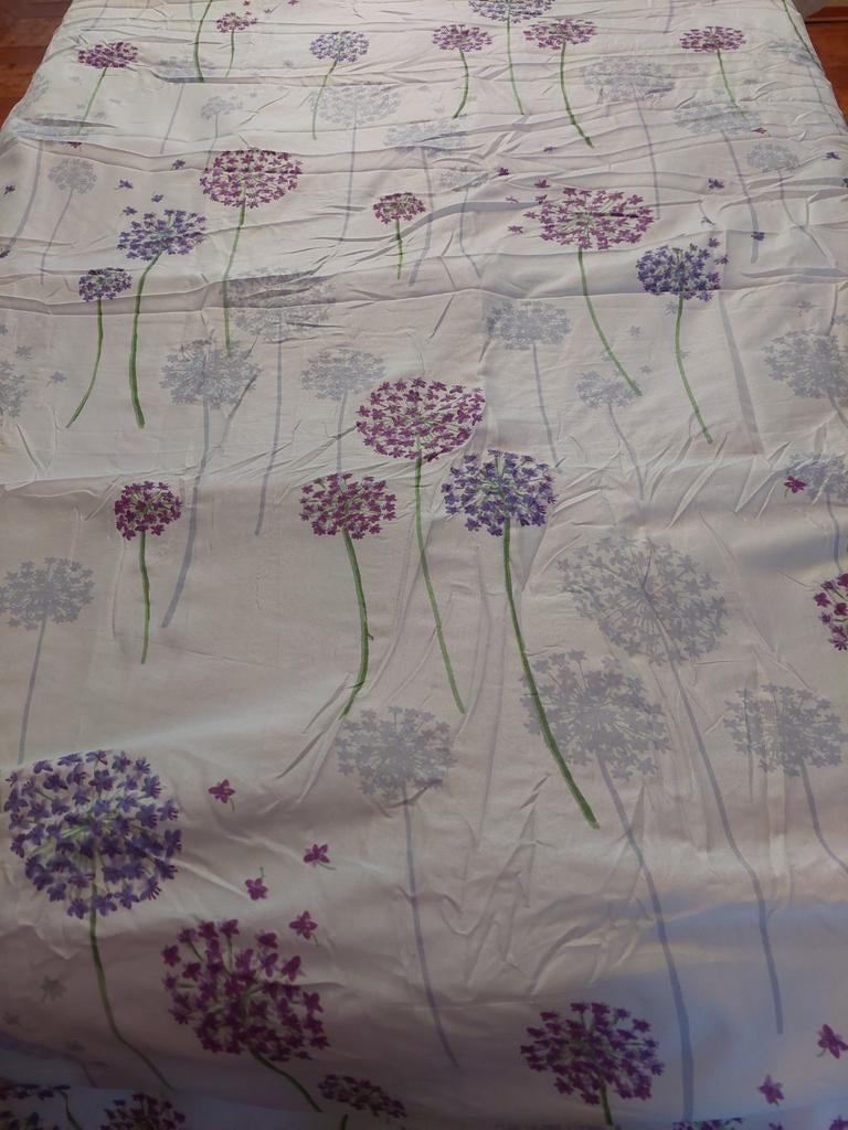 1 persoons bedsprei nieuw Damart en 2 kussenslopen t, Maison & Meubles, Neuf, Enlèvement ou Envoi, Une personne, Couverture ou Couette